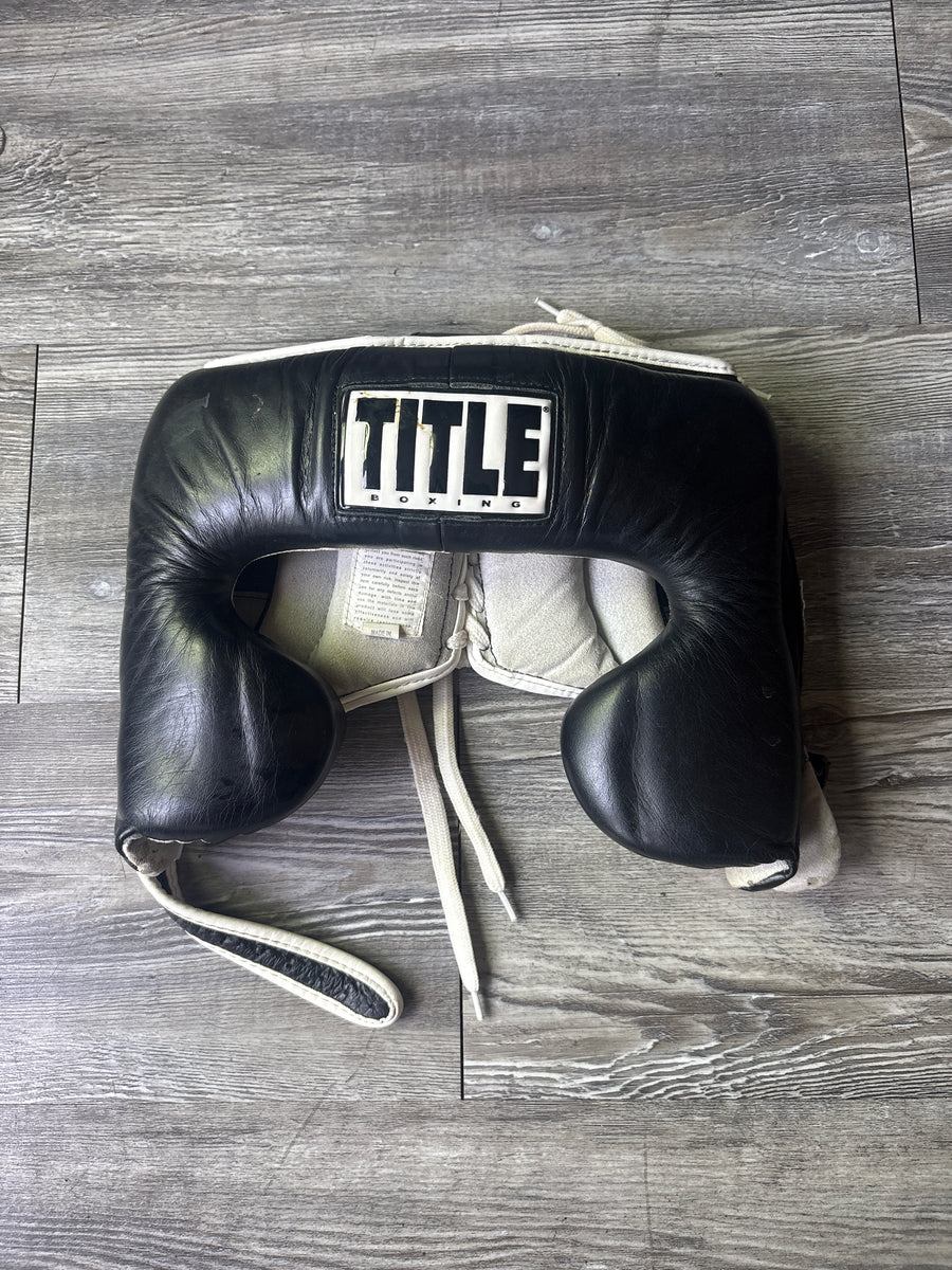 Used - TITLE Boxing Headgear - Black (One Size) - Worn